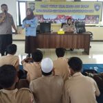 Polsek Kebon Jeruk Beri Penyuluhan Pelajar SMK Polsek Kebon Jeruk Beri Penyuluhan Pelajar SMK