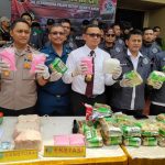 Pil Ekstasi Kualitas Super Siap Edar Digagalkan Polres Jakbar Pil Ekstasi Kualitas Super Siap Edar Digagalkan Polres Jakbar